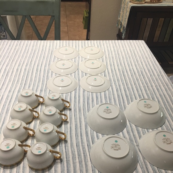 🎉HP🎉Tiffany &Co. Vintage Imperial China🎉🎉 - Picture 4 of 8